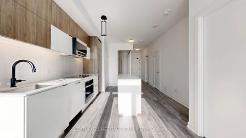 Photo 19 at 702 - 8888 YONGE Street, South Richvale, Richmond Hill