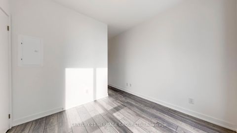 Photo 25 at 702 - 8888 YONGE Street, South Richvale, Richmond Hill