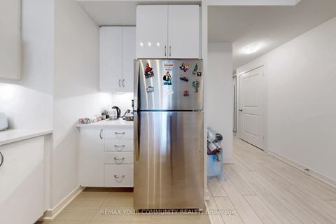 Photo 15 at 2117 - 4955 Yonge Street, Willowdale East, Toronto