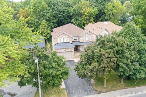 Photo 46 at 4662 Dundas Street W, Humber Valley, Toronto