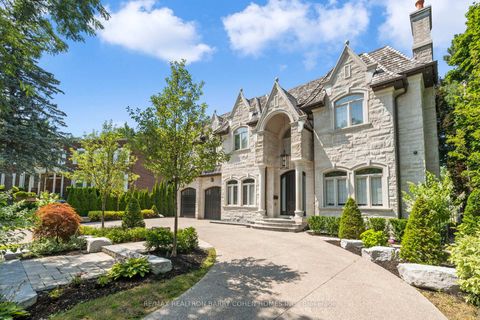 Photo 1 at 29 Junewood Crescent, Windfields, Toronto