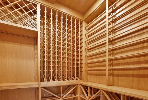 Photo 29 at 29 Junewood Crescent, Windfields, Toronto