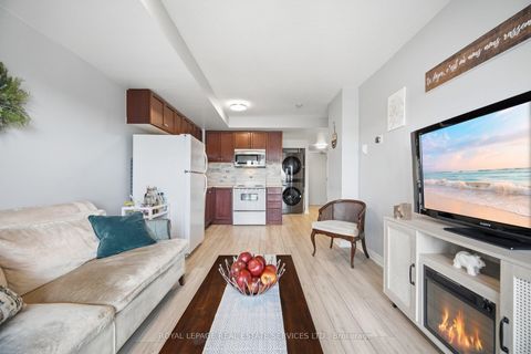 Photo 14 at 711 - 2464 Weston Road, Weston, Toronto