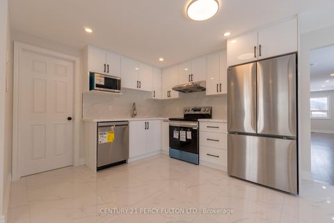 Photo 13 at 193 Cameron Crescent, Keswick North, Georgina