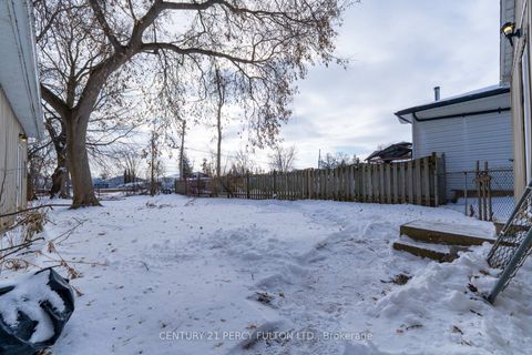 Photo 19 at 193 Cameron Crescent, Keswick North, Georgina