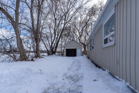 Photo 21 at 193 Cameron Crescent, Keswick North, Georgina