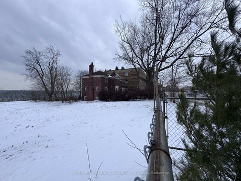 Photo 5 at 2685 Lake Shore Boulevard W, Mimico, Toronto