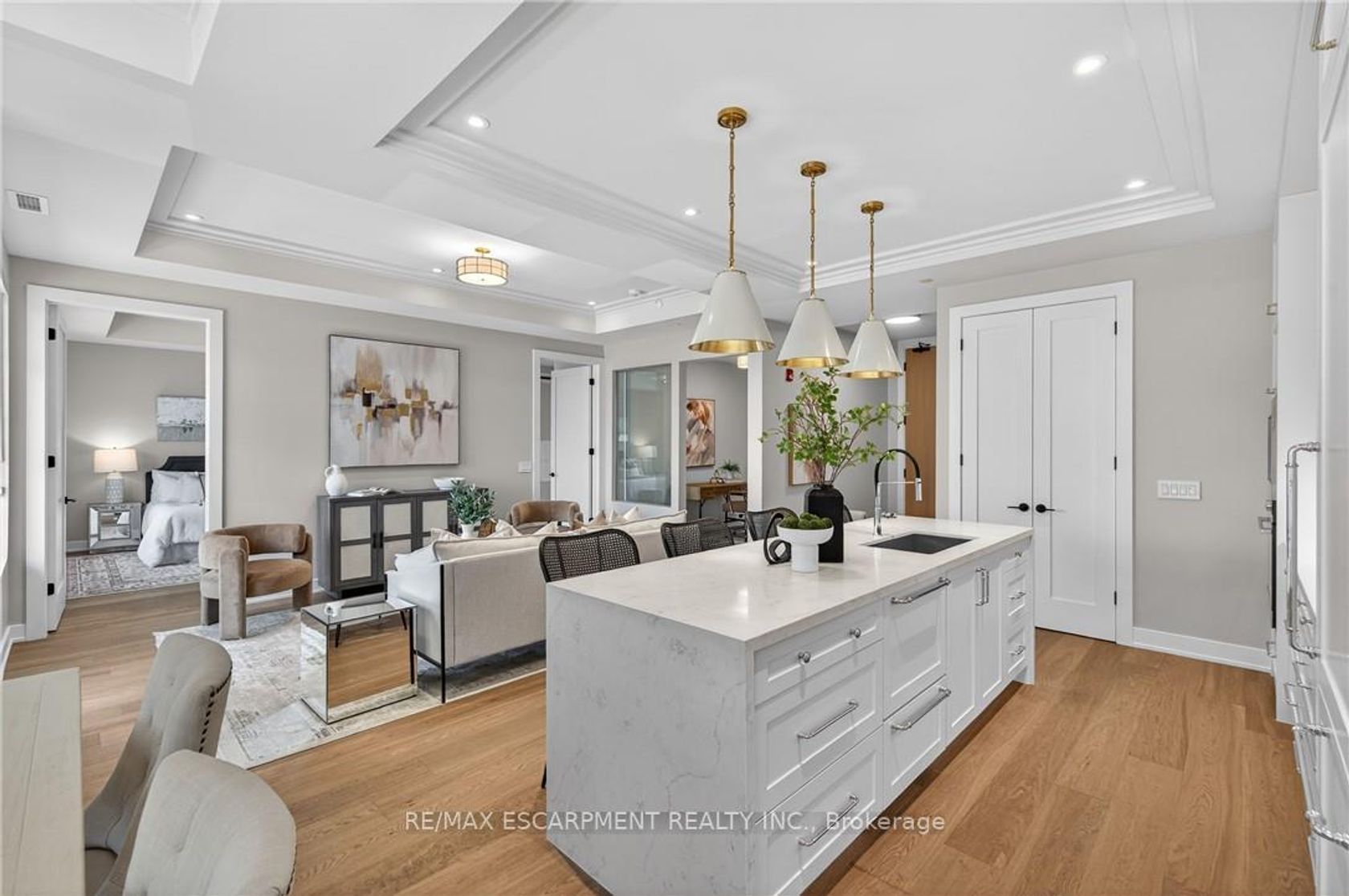 401 - 123 Maurice Drive, CO Central, Oakville 