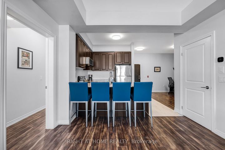 Photo 14 at 101 - 277 Gatwick Drive, RO River Oaks, Oakville