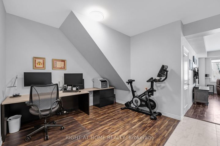 Photo 21 at 101 - 277 Gatwick Drive, RO River Oaks, Oakville