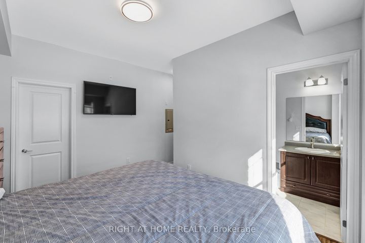 Photo 27 at 101 - 277 Gatwick Drive, RO River Oaks, Oakville