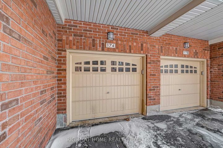 Photo 37 at 101 - 277 Gatwick Drive, RO River Oaks, Oakville