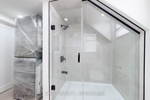 Photo 24 at 685 Jane Street, Smythe, Toronto