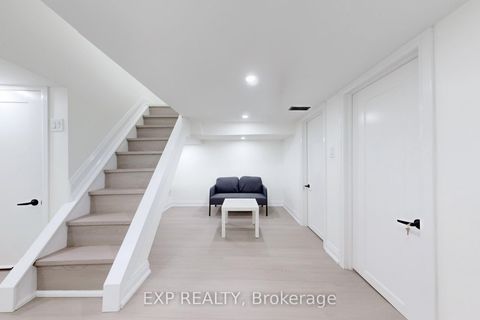 Photo 26 at 685 Jane Street, Smythe, Toronto