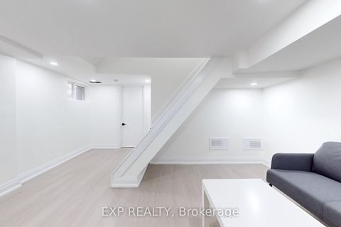 Photo 28 at 685 Jane Street, Smythe, Toronto