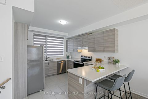 Photo 6 at 799 Stanstead Path, Samac, Oshawa