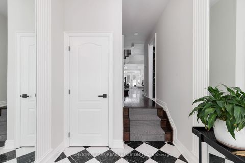 Photo 4 at 211 Walmer Road, Casa Loma, Toronto