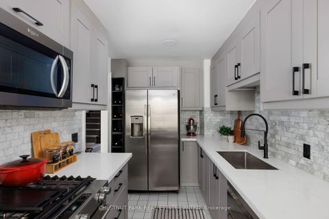 Photo 17 at 211 Walmer Road, Casa Loma, Toronto