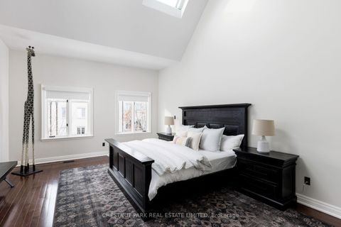 Photo 29 at 211 Walmer Road, Casa Loma, Toronto