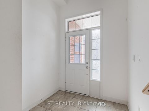 Photo 2 at 247 Harding Park Street, Glenway Estates, Newmarket