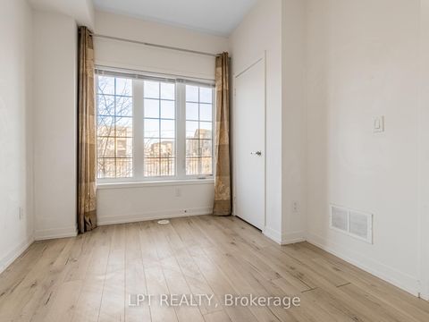 Photo 6 at 247 Harding Park Street, Glenway Estates, Newmarket