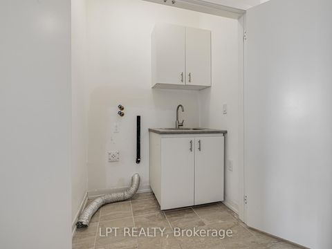 Photo 10 at 247 Harding Park Street, Glenway Estates, Newmarket