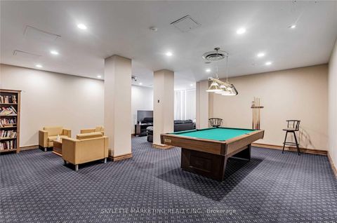 Photo 3 at 101 - 1720 Eglinton Avenue E, Victoria Village, Toronto