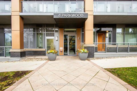 Photo 1 at 312 - 6 Parkwood Avenue, Casa Loma, Toronto
