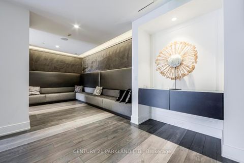 Photo 3 at 312 - 6 Parkwood Avenue, Casa Loma, Toronto