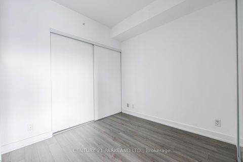 Photo 26 at 312 - 6 Parkwood Avenue, Casa Loma, Toronto