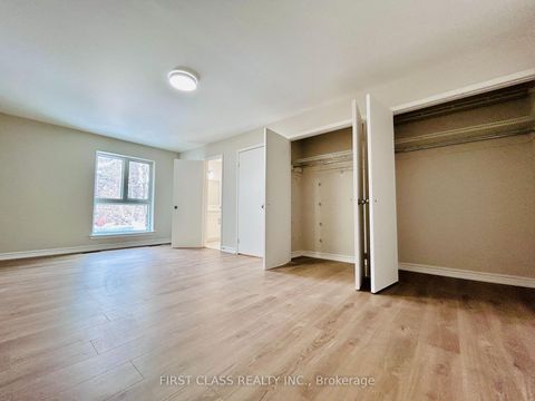 Photo 16 at 32 Scenic Mill Way, Windfields, Toronto