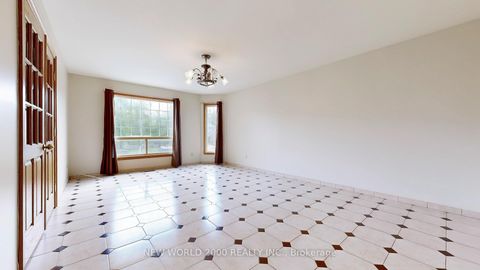 Photo 6 at 62 Langstaff Road W, South Richvale, Richmond Hill