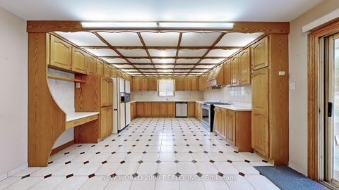 Photo 19 at 62 Langstaff Road W, South Richvale, Richmond Hill