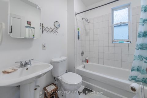 Photo 6 at 284 Lisgar Street, Little Portugal, Toronto