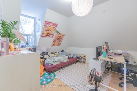 Photo 13 at 284 Lisgar Street, Little Portugal, Toronto