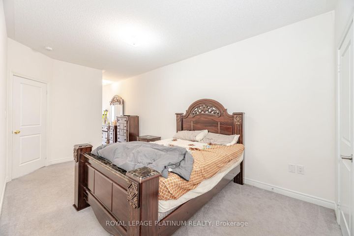 Photo 26 at 20 Haymarket Drive, Northwest Brampton, Brampton