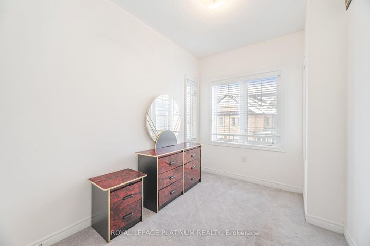 Photo 30 at 20 Haymarket Drive, Northwest Brampton, Brampton