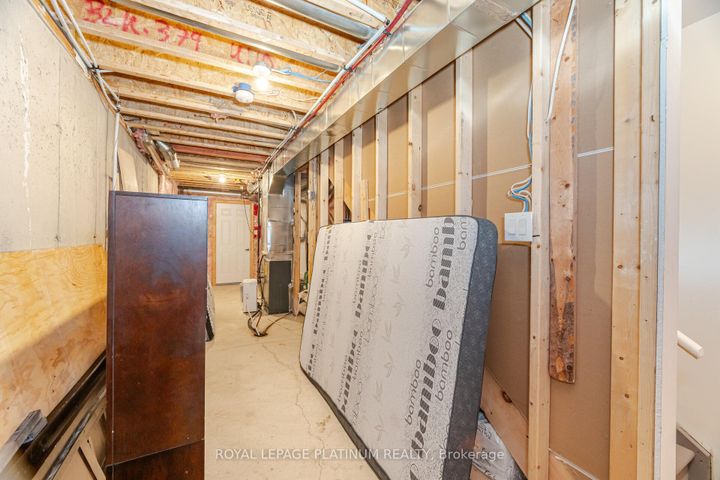 Photo 38 at 20 Haymarket Drive, Northwest Brampton, Brampton