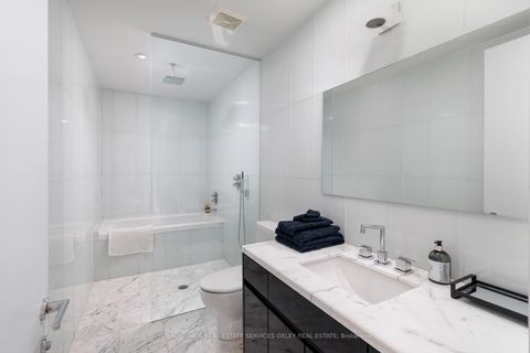 Photo 21 at 20A Woodlawn Avenue W, St. Clair, Toronto