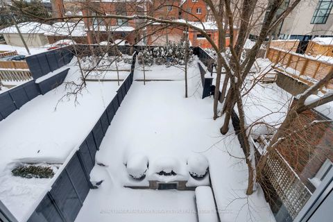 Photo 32 at 20A Woodlawn Avenue W, St. Clair, Toronto