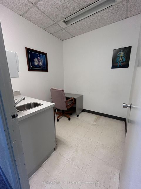 Photo 8 at 2347 Kennedy Road, Malvern West, Toronto