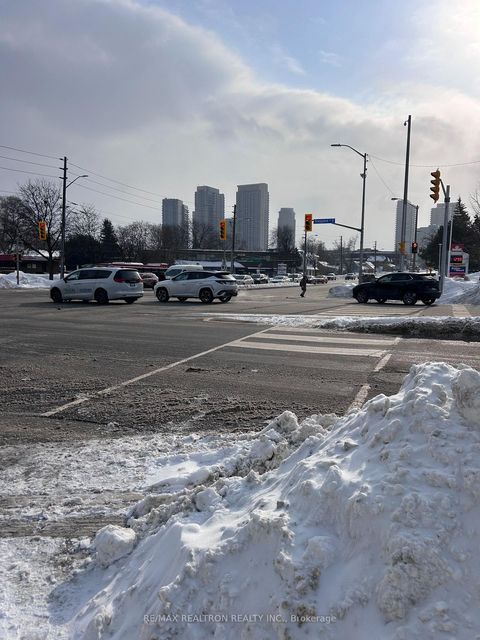 Photo 18 at 2347 Kennedy Road, Malvern West, Toronto