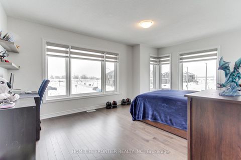 Photo 30 at 145 Terry Fox Drive, Rural Barrie Southeast, Barrie