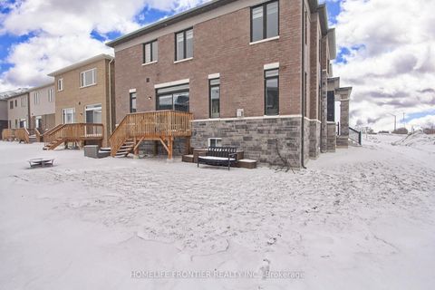 Photo 33 at 145 Terry Fox Drive, Rural Barrie Southeast, Barrie