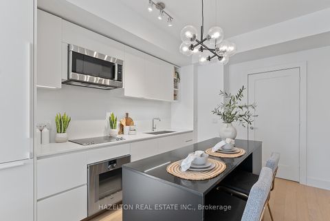 Photo 8 at 302 - 128 Pears Avenue, Annex, Toronto