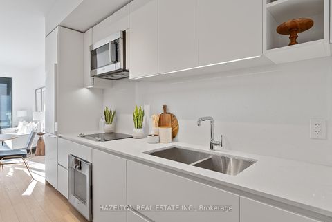 Photo 9 at 302 - 128 Pears Avenue, Annex, Toronto