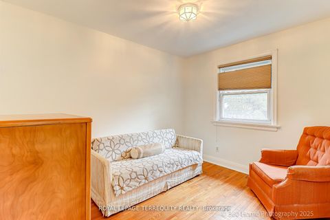 Photo 10 at 27 John Best Avenue, Amesbury, Toronto