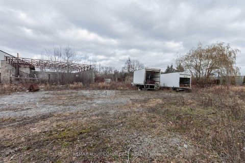 Photo 10 at 1953 Highway 2 Road, Bowmanville, Clarington