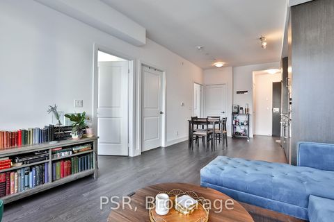 Photo 13 at 909 - 11 Lillian Street, Mount Pleasant West, Toronto