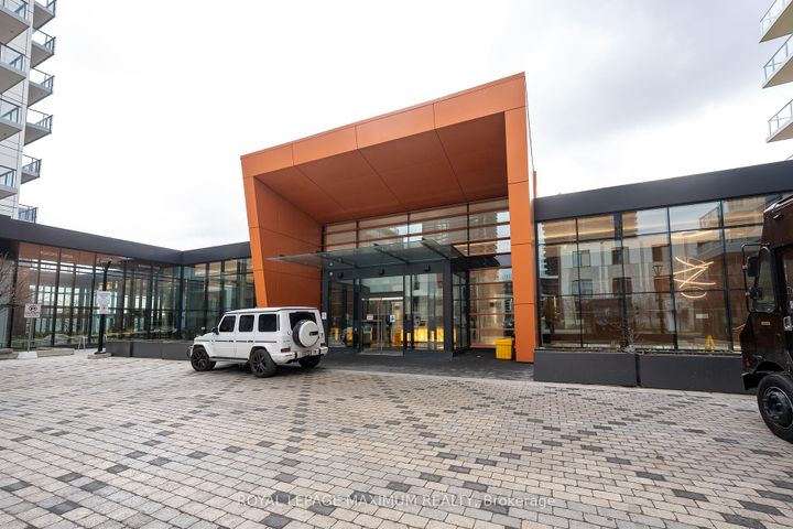 Photo 1 at 502 - 95 McMahon Drive, Bayview Village, Toronto